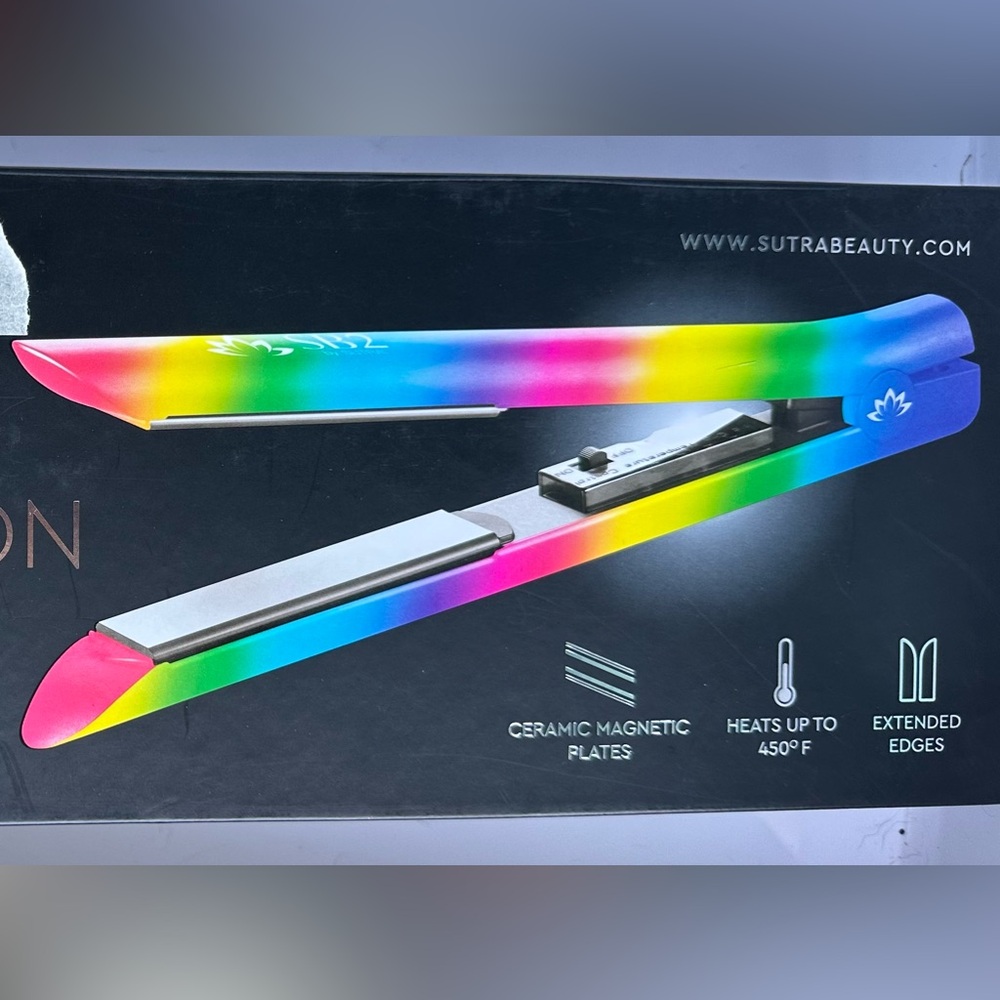 Sutra SB2 Ceramic Flat Iron with Infused Magnetic Plates